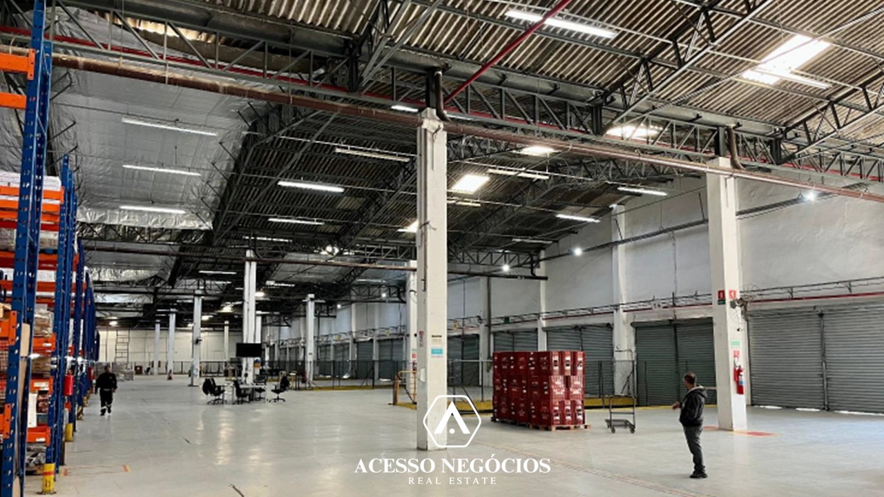 GALPÃO MONOUSUÁRIO NA V. LEOPOLDINA - 9507 M² - 37 DOCAS -D123