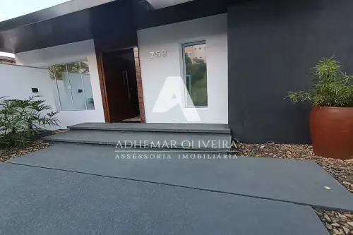 CASA COMERCIAL - CENTRO