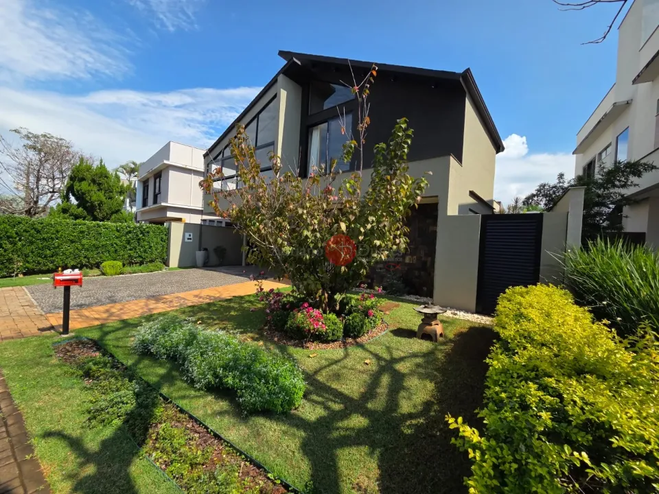 Imagens do imóveis Casa com 4 Suítes e 300 m² no Alphaville 2 em Londrina