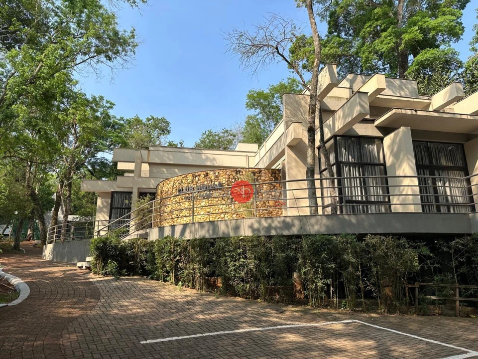 CONDOMINIO ROYAL PARK & RESIDENCE