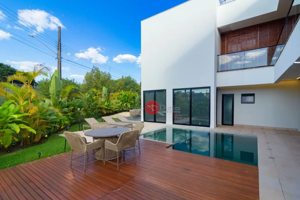 CONDOMINIO ROYAL PARK & RESIDENCE