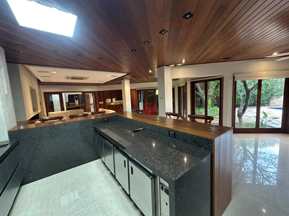 Imagens do imóveis RESIDENCIA BELA SUIÇA