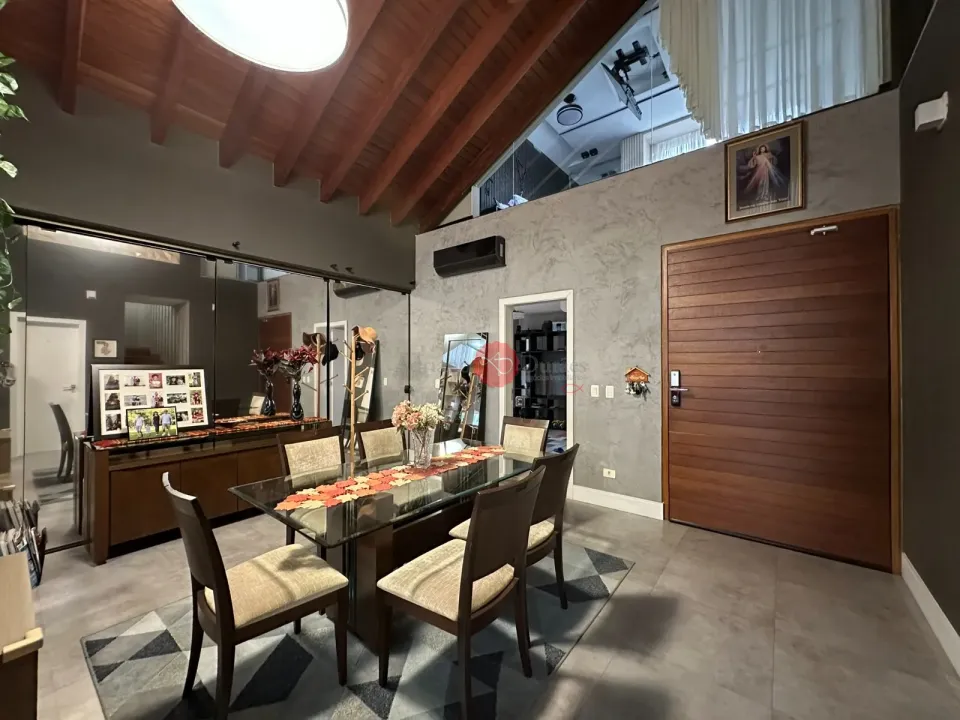 Imagens do imóveis Casa com 4 Suítes e 300 m² no Alphaville 2 em Londrina