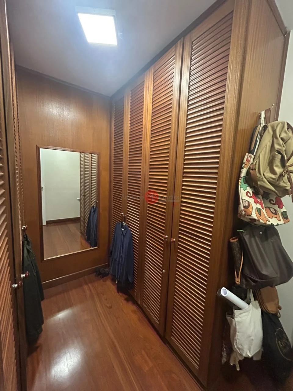 Imagens do imóveis APARTAMENTO - EDIFICIO SOLAR REMBRANDT