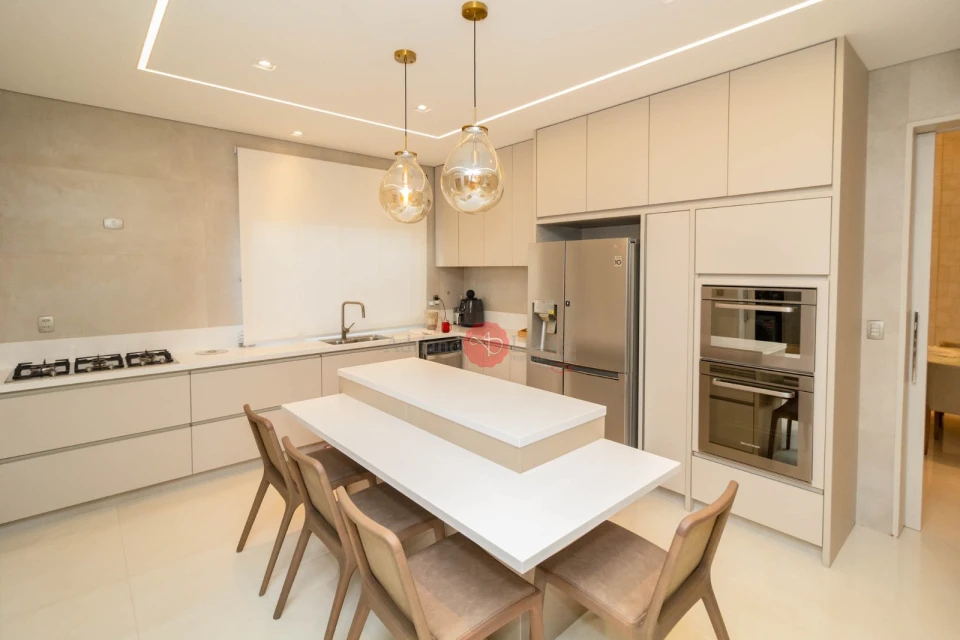 CONDOMINIO ROYAL PARK & RESIDENCE