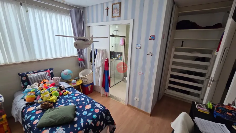 Imagens do imóveis Casa com 4 Suítes e 300 m² no Alphaville 2 em Londrina
