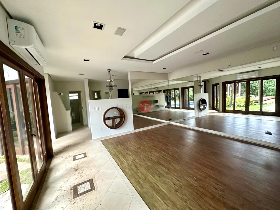 Imagens do imóveis RESIDENCIA BELA SUIÇA