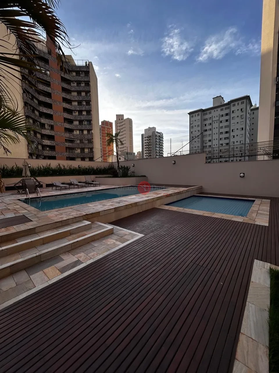 EDIFÍCIO SAN FRANCIS TOWERS