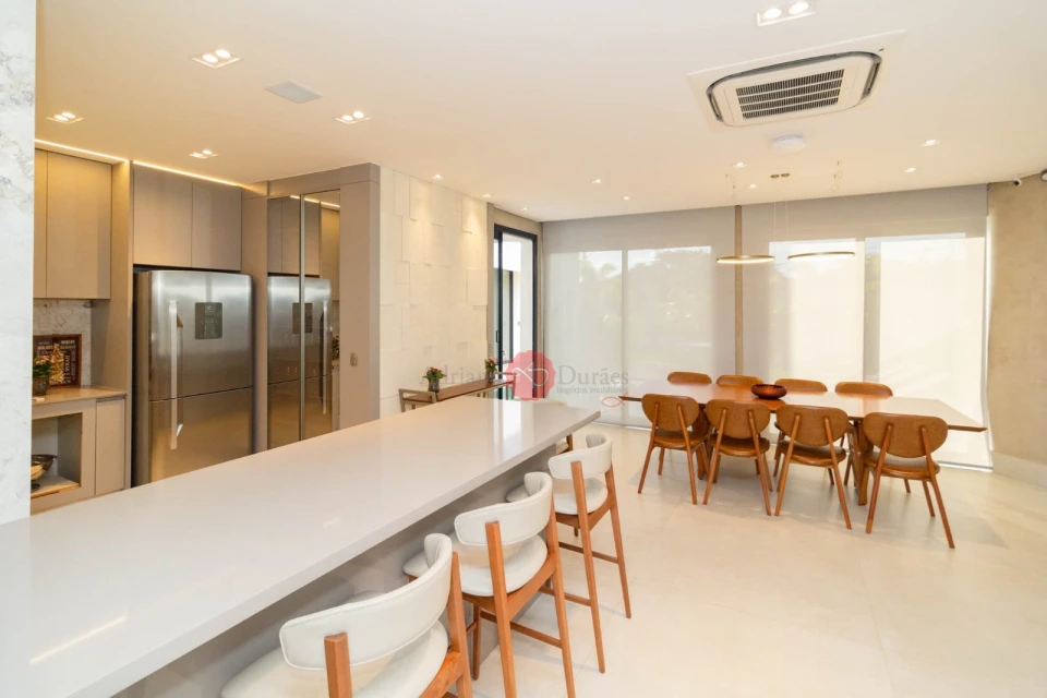 CONDOMINIO ROYAL PARK & RESIDENCE