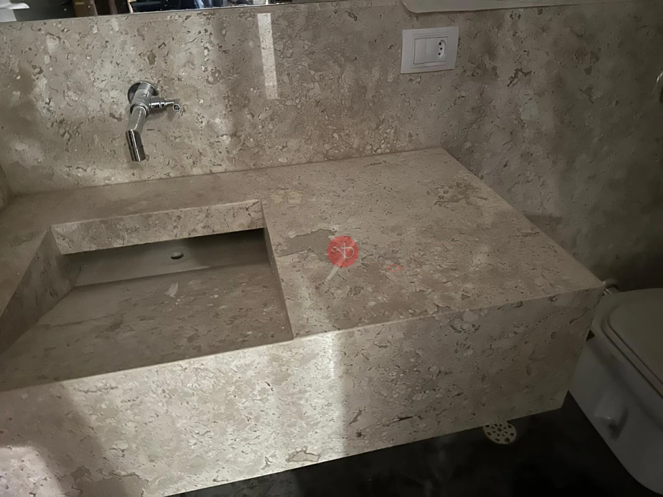 Imagens do imóveis RESIDENCIA BELA SUIÇA