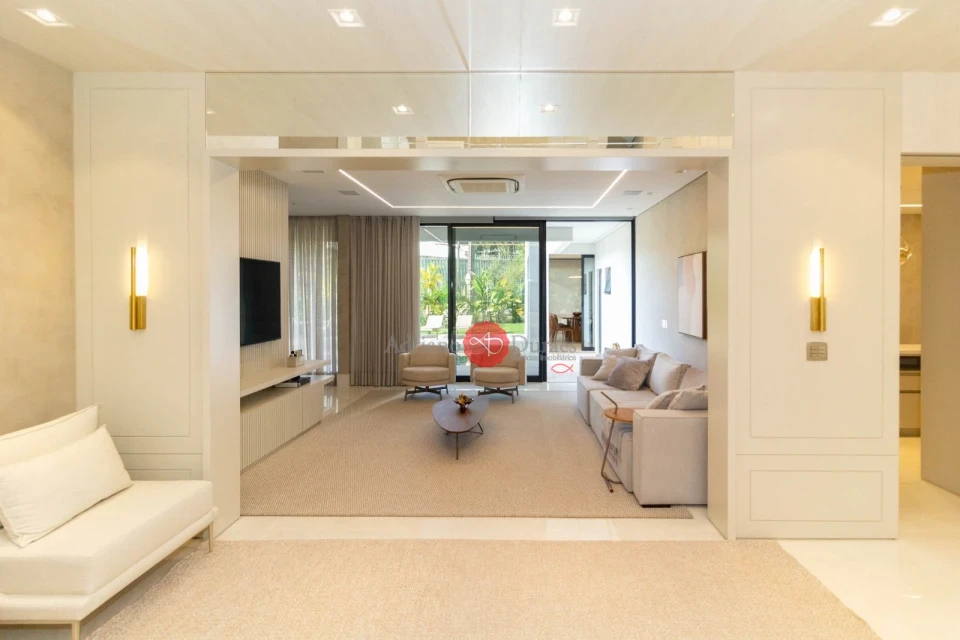 CONDOMINIO ROYAL PARK & RESIDENCE