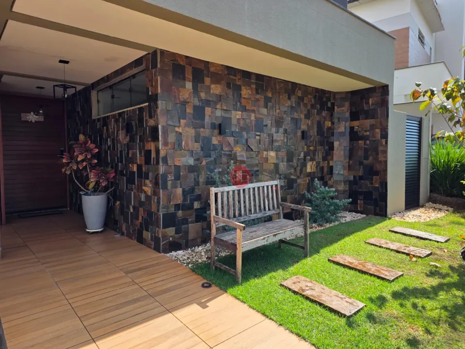 Imagens do imóveis Casa com 4 Suítes e 300 m² no Alphaville 2 em Londrina