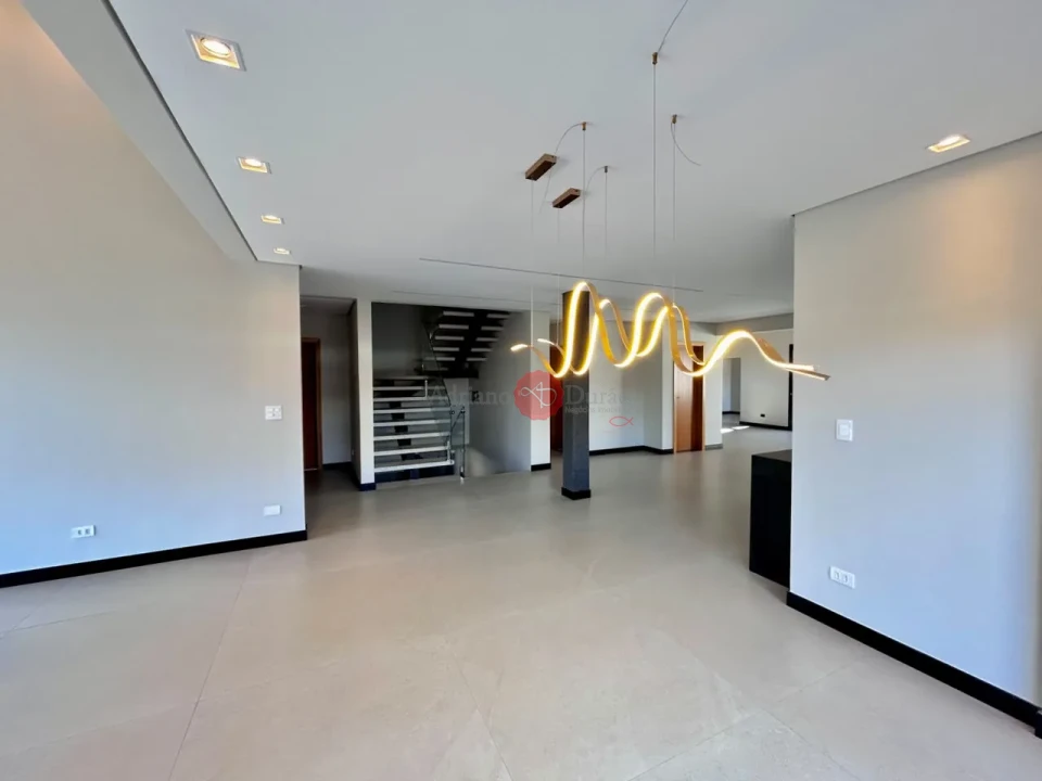 Imagens do imóveis Casa Em Condomínio À Venda Condominio Royal Park & Resort Londrina