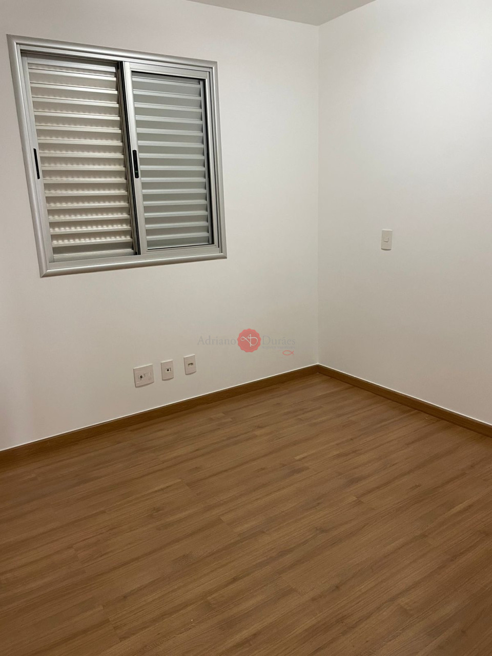 EDIFÍCIO POTY LAZZAROTO Imagens do imóveis EDIFÍCIO POTY LAZZAROTO