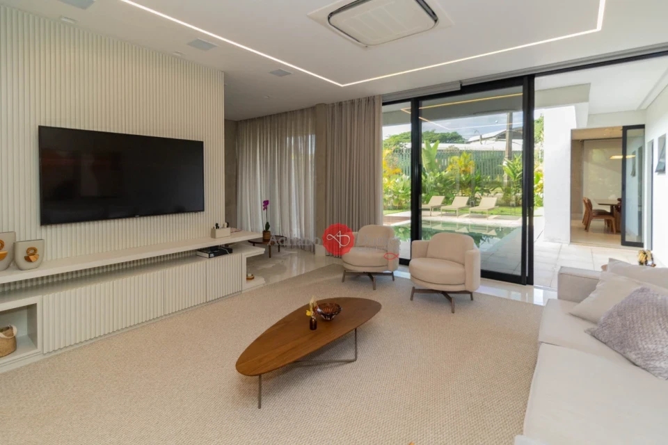 CONDOMINIO ROYAL PARK & RESIDENCE