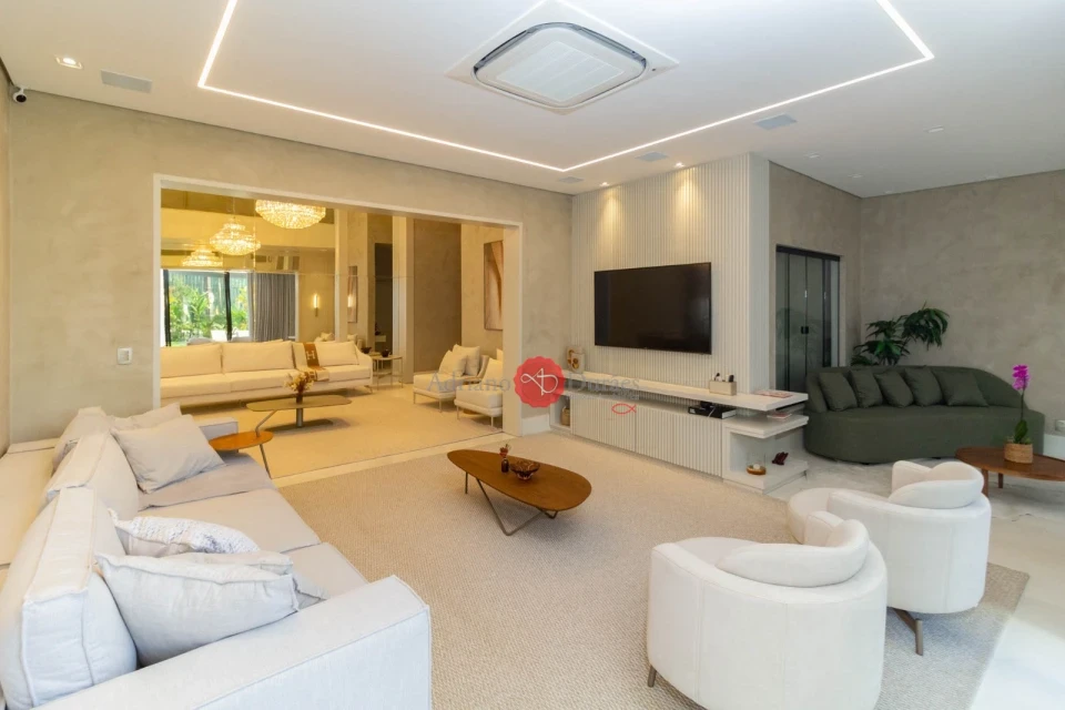 CONDOMINIO ROYAL PARK & RESIDENCE