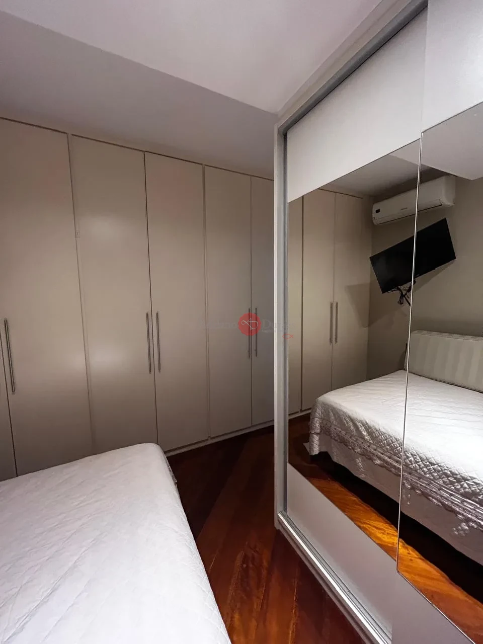 EDIFÍCIO SAN FRANCIS TOWERS