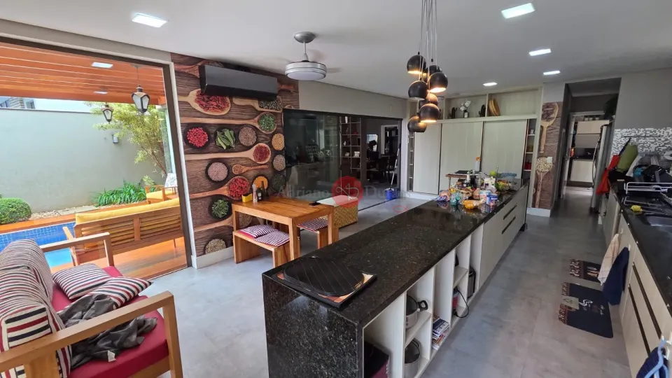 Imagens do imóveis Casa com 4 Suítes e 300 m² no Alphaville 2 em Londrina