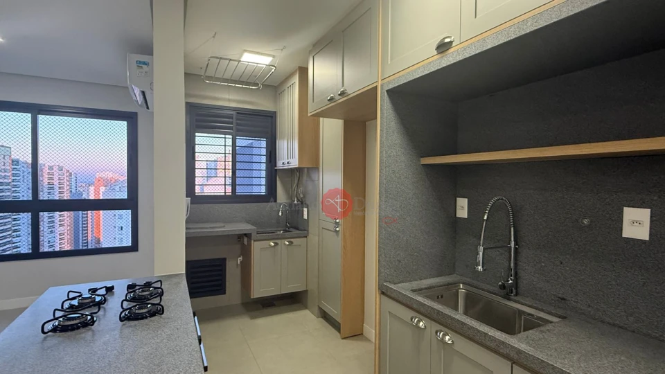 Apartamento Á Venda Insight Palhano  – Último andar, face leste e sol da manhã