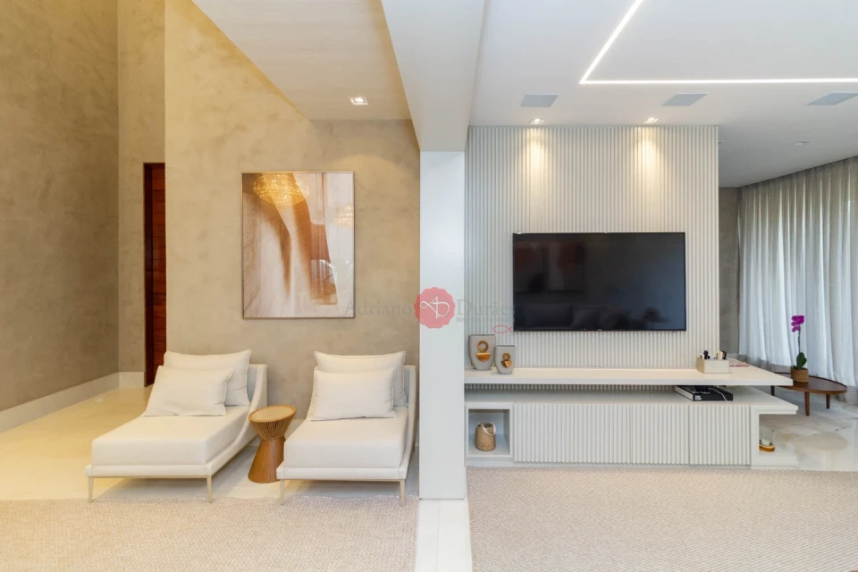 CONDOMINIO ROYAL PARK & RESIDENCE