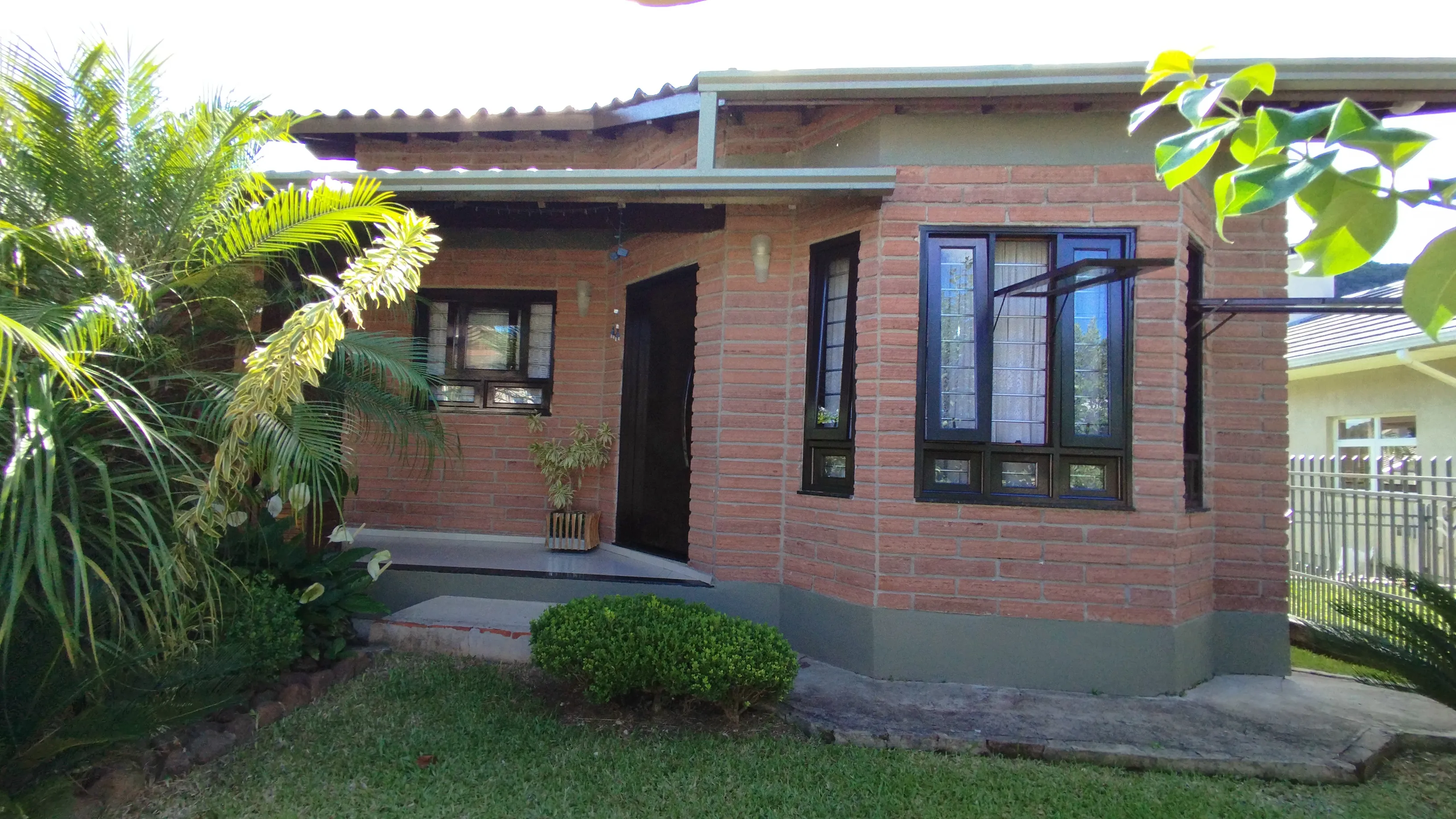Casa térrea à venda no bairro joaneta em Picada Café, na Serra Gaúcha