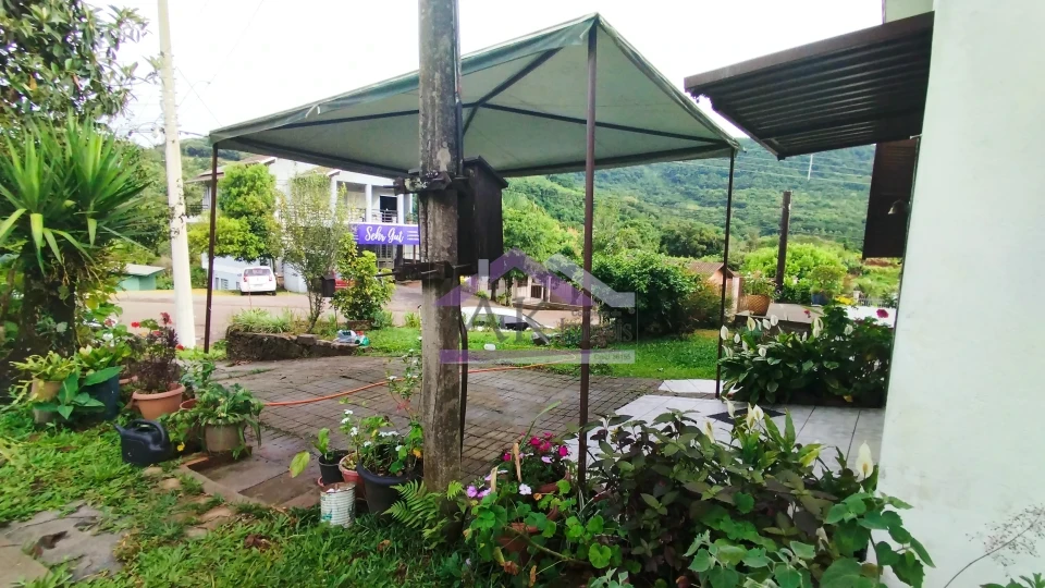 Casa com 3 quartos à venda no Bairro Esperança, em Picada Café na Serra Gaúcha