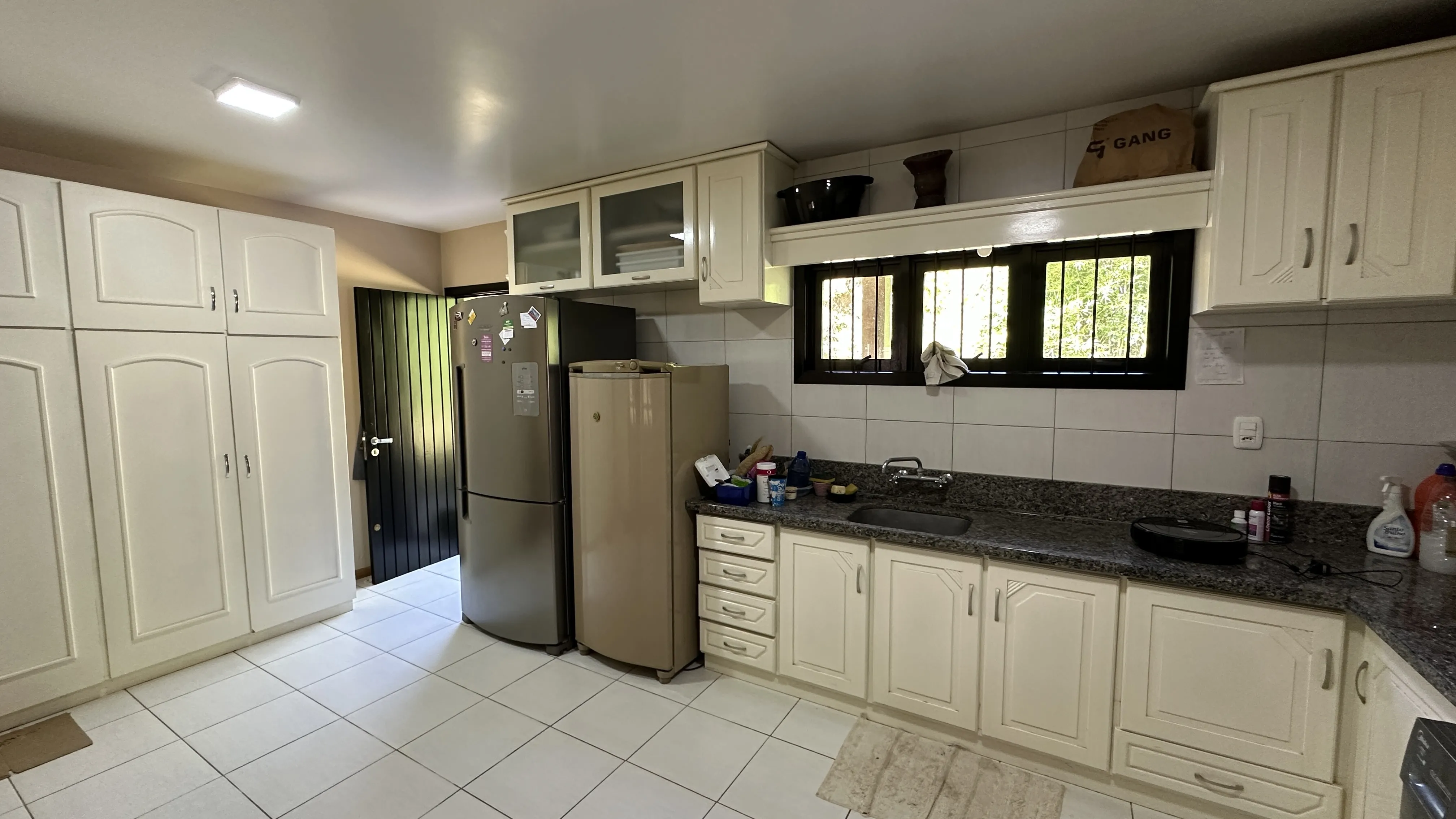 Casa de alto padrão com amplo terreno à venda na Serra Gaúcha
