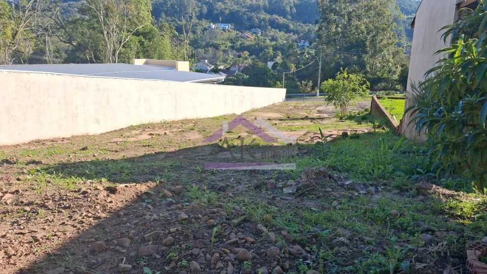 Terreno à venda no Centro de Picada Café, na Serra Gaúcha