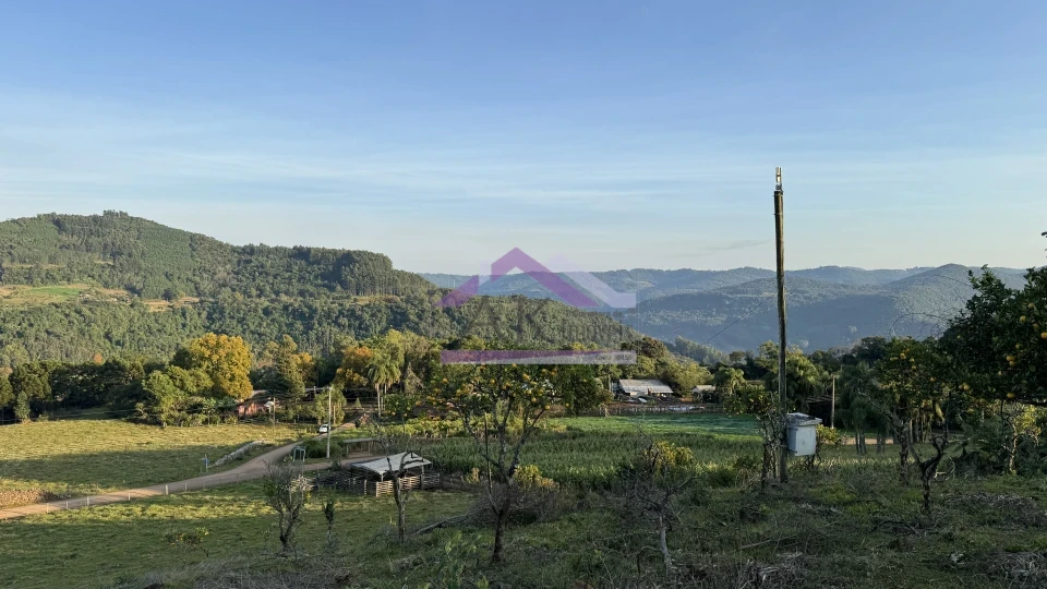 Imagens do imóveis Área de terra com vista panorâmica à venda em Picada Café na Serra Gaúcha