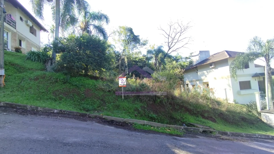 Imagens do imóveis Excelente terreno à venda no bairro Alto da Colina em Picada Café na Serra Gaúcha