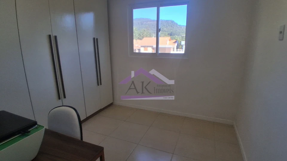 Casa com 1 suíte e com excelente localização, à venda em Picada Café, na Serra Gaúcha