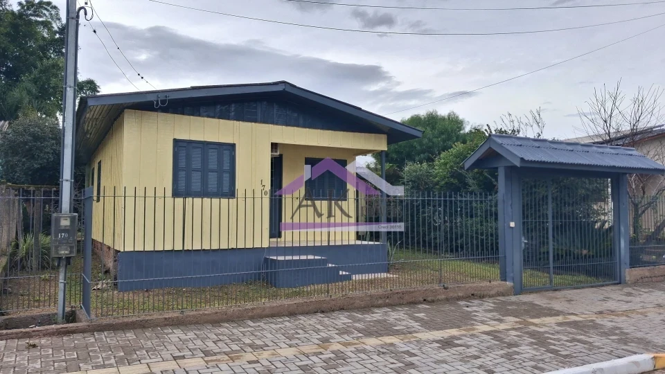 Imagens do imóveis Casa com 3 quartos para locação próxima à BR-116, na cidade de Picada Café