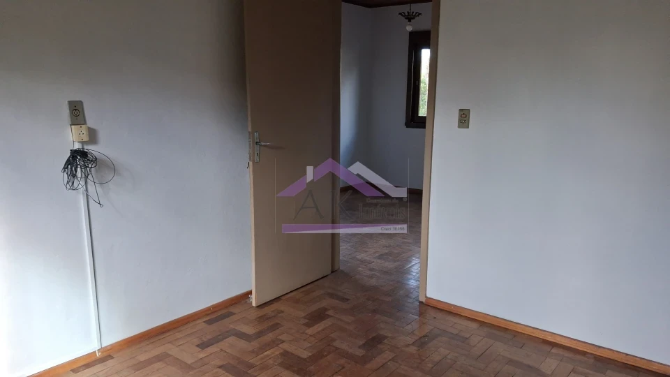 Casa com 3 quartos para locação, localizada as margens da BR-116, em Picada Café, na Serra Gaúcha