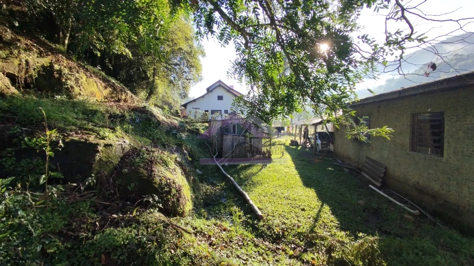 Casa térrea à venda no bairro Kaffee Eck em Picada Café na Serra Gaúcha