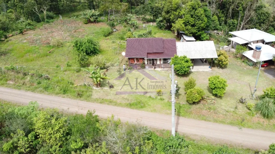 Sítio com duas casas à venda em Picada Café na Serra Gaúcha