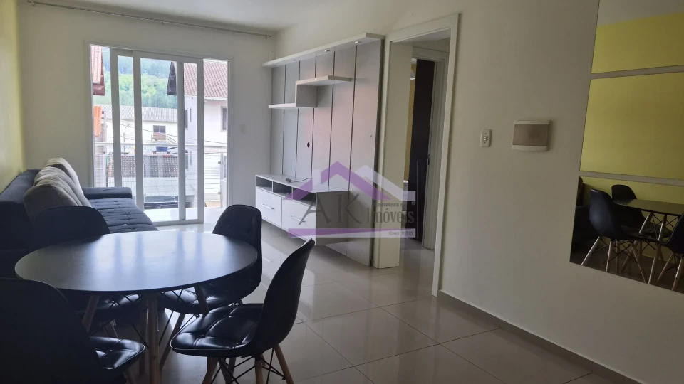 Apartamento semimobiliado, com 2 quartos para locação, no Centro de Picada Café na Serra Gaúcha