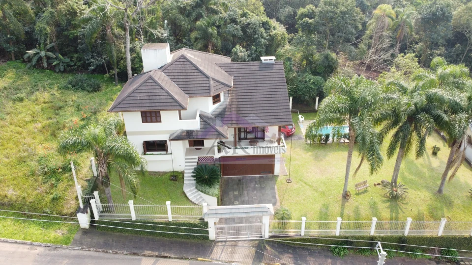 Imagens do imóveis Casa com linda vista à venda em Picada Café na Serra Gaúcha
