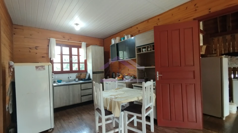 Sítio com duas casas à venda em Picada Café na Serra Gaúcha