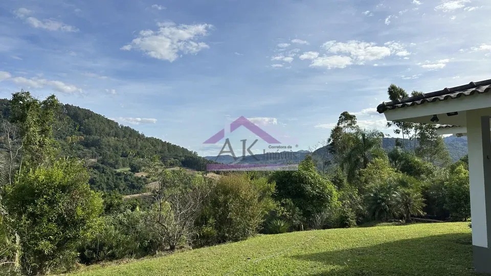 Imagens do imóveis Casa com linda vista à venda em Picada Café na Serra Gaúcha