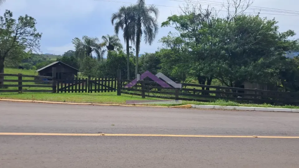 Imagens do imóveis Excelente área de terra com ótima localizaçâo à venda em Presidente Lucena