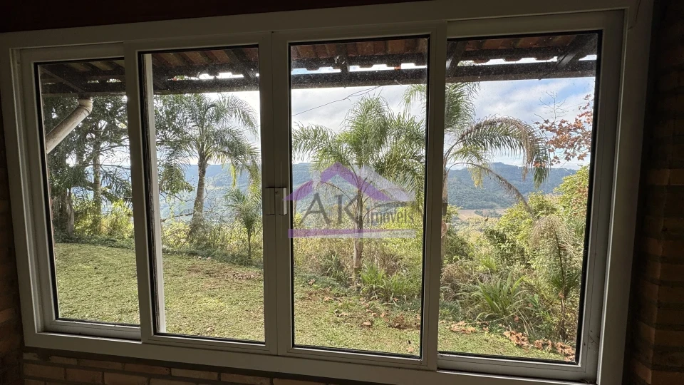 Imagens do imóveis Sítio com vista espetacular à venda em Santa Maria do Herval