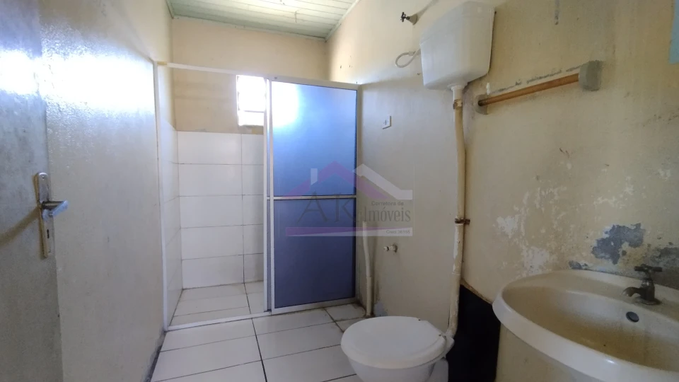 Imagens do imóveis Duas casas em mesmo terreno à venda em excelente bairro na cidade de Picada Café na Serra Gaúcha