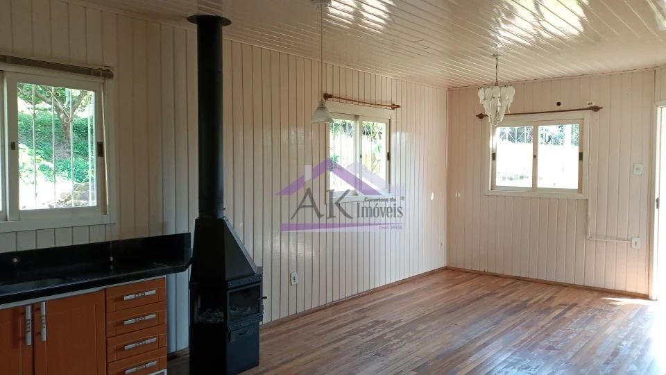 Casa em madeira com 3 quartos à venda em Picada Café, na Serra Gaúcha