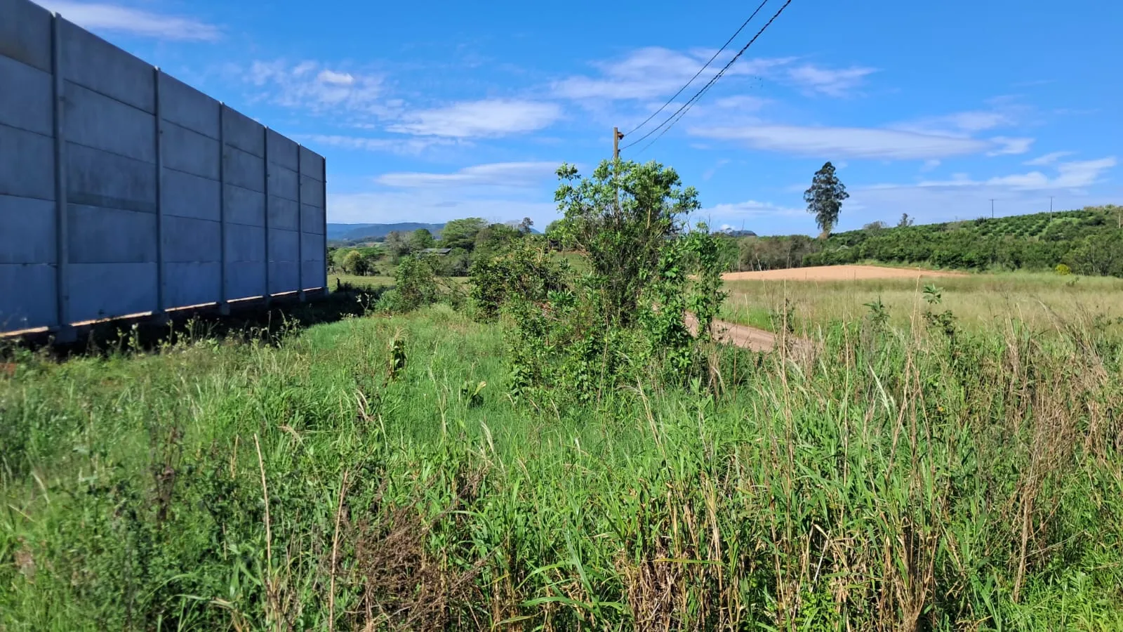Excelente e amplo terreno  à venda em São José do Hortôncio