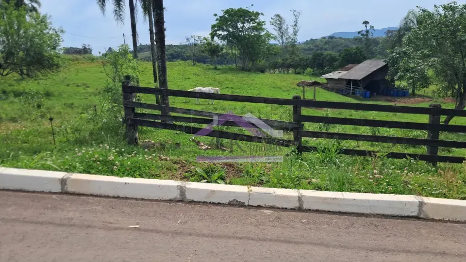Imagens do imóveis Excelente área de terra com ótima localizaçâo à venda em Presidente Lucena