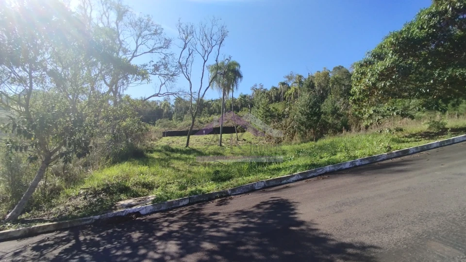 Imagens do imóveis Excelente Terreno À Venda no Centro de Picada Café na Serra Gaúcha