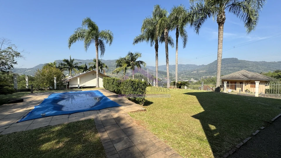 Imagens do imóveis Casa com linda vista à venda em Picada Café na Serra Gaúcha