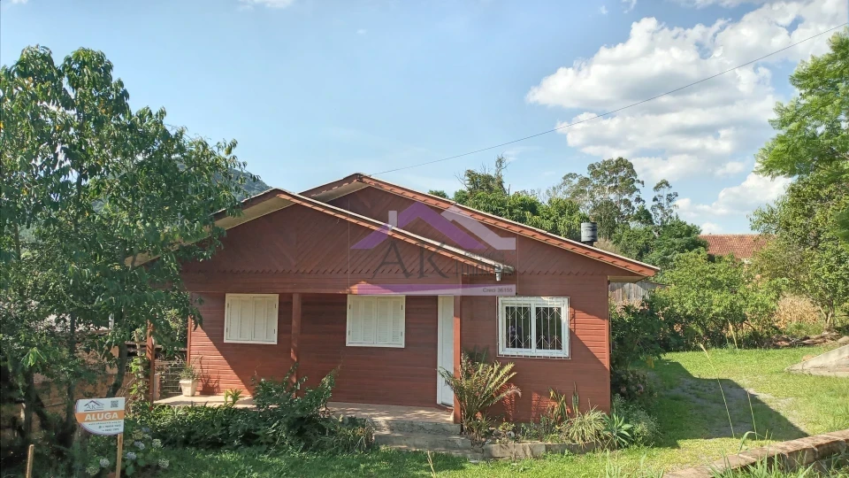 Casa em madeira com 3 quartos à venda em Picada Café, na Serra Gaúcha