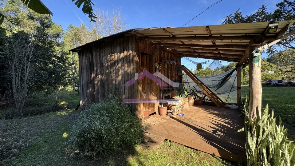 Imagens do imóveis Chácara com açude e casa enxaimel à venda em Picada Café na Serra Gaúcha