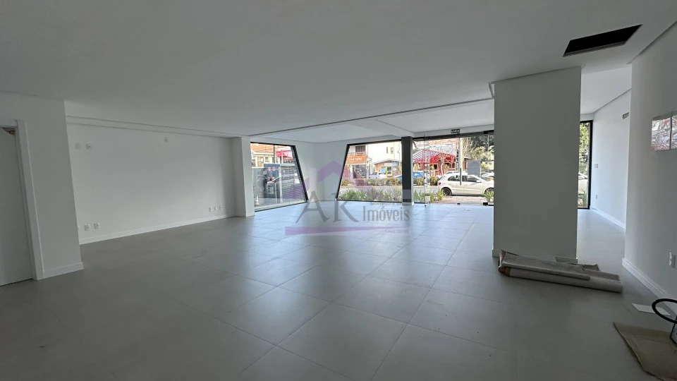 Sala comercial para locação no Centro de Nova Petrópolis, na Serra Gaúcha